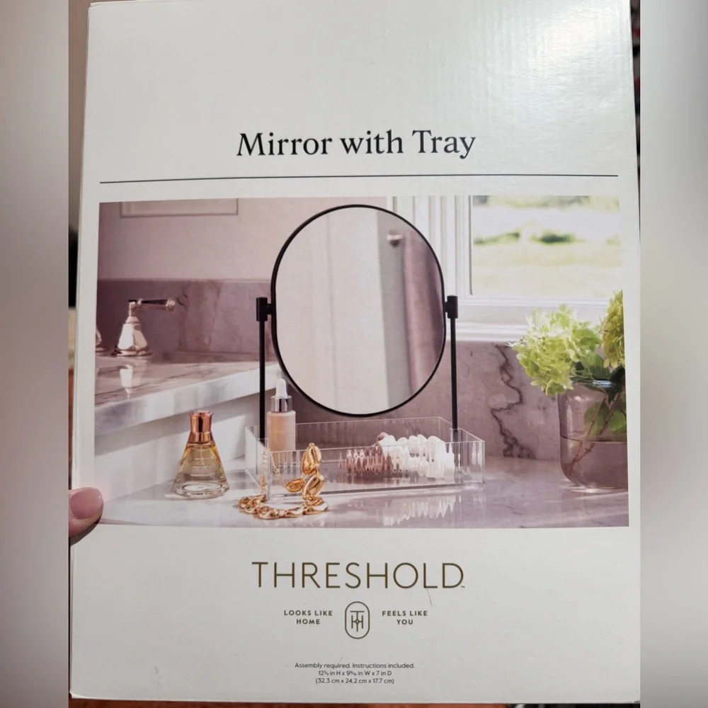 New Threshold Clear Ribbed Acrylic Tray with Black Mirror